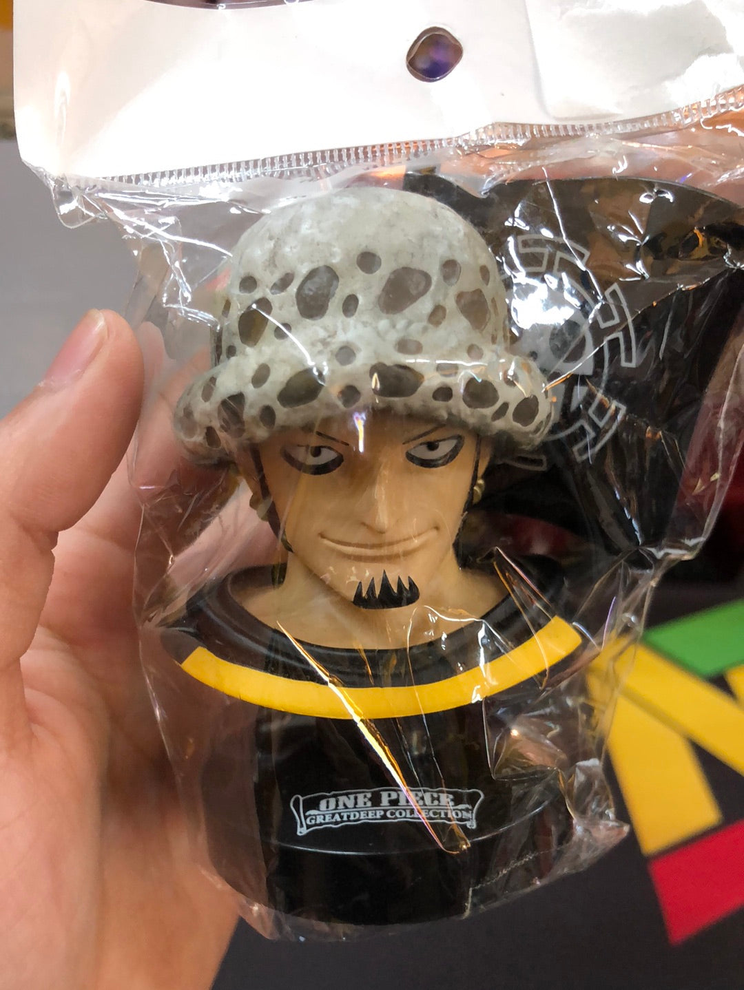 Japan Bandai One piece Greatdeep Trafalgar Law Figure Toy PI