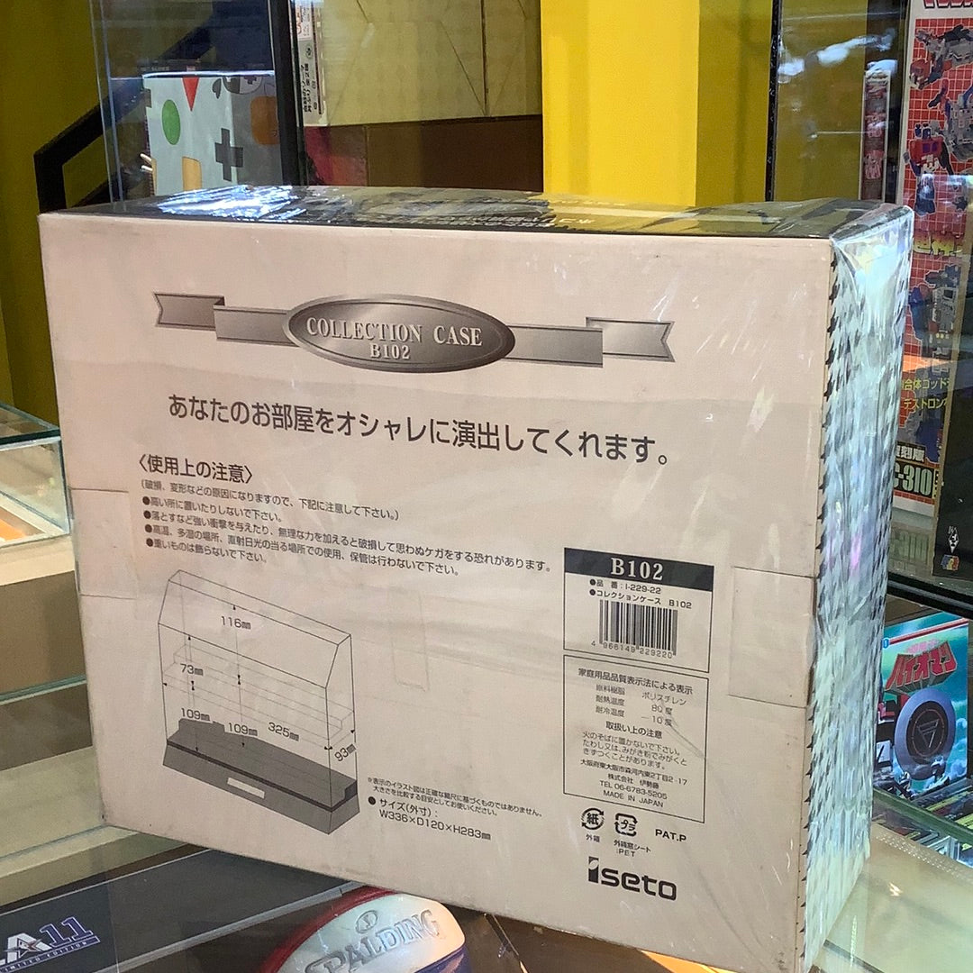 collection case  B102