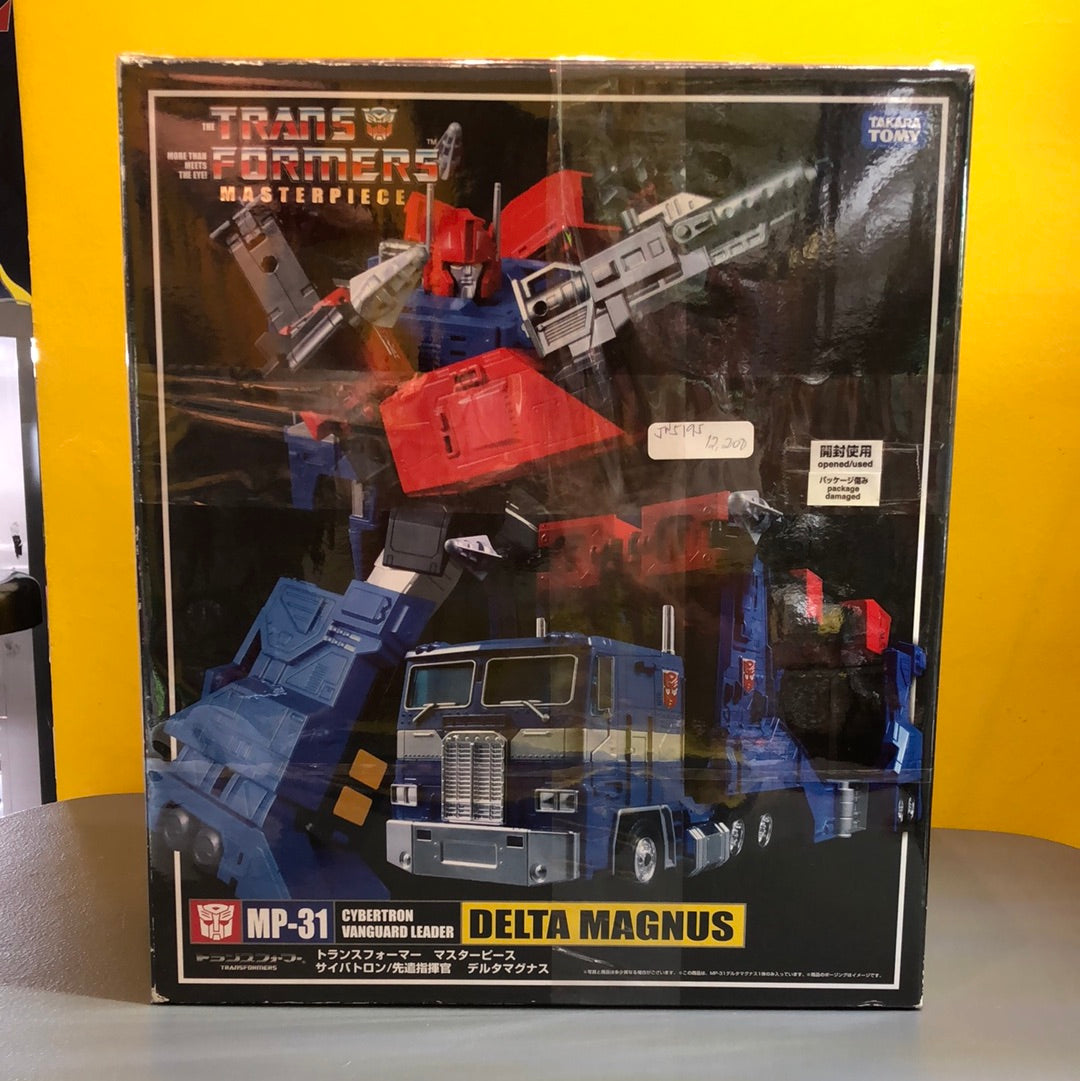 Transformers MP-31 Delta Magnus