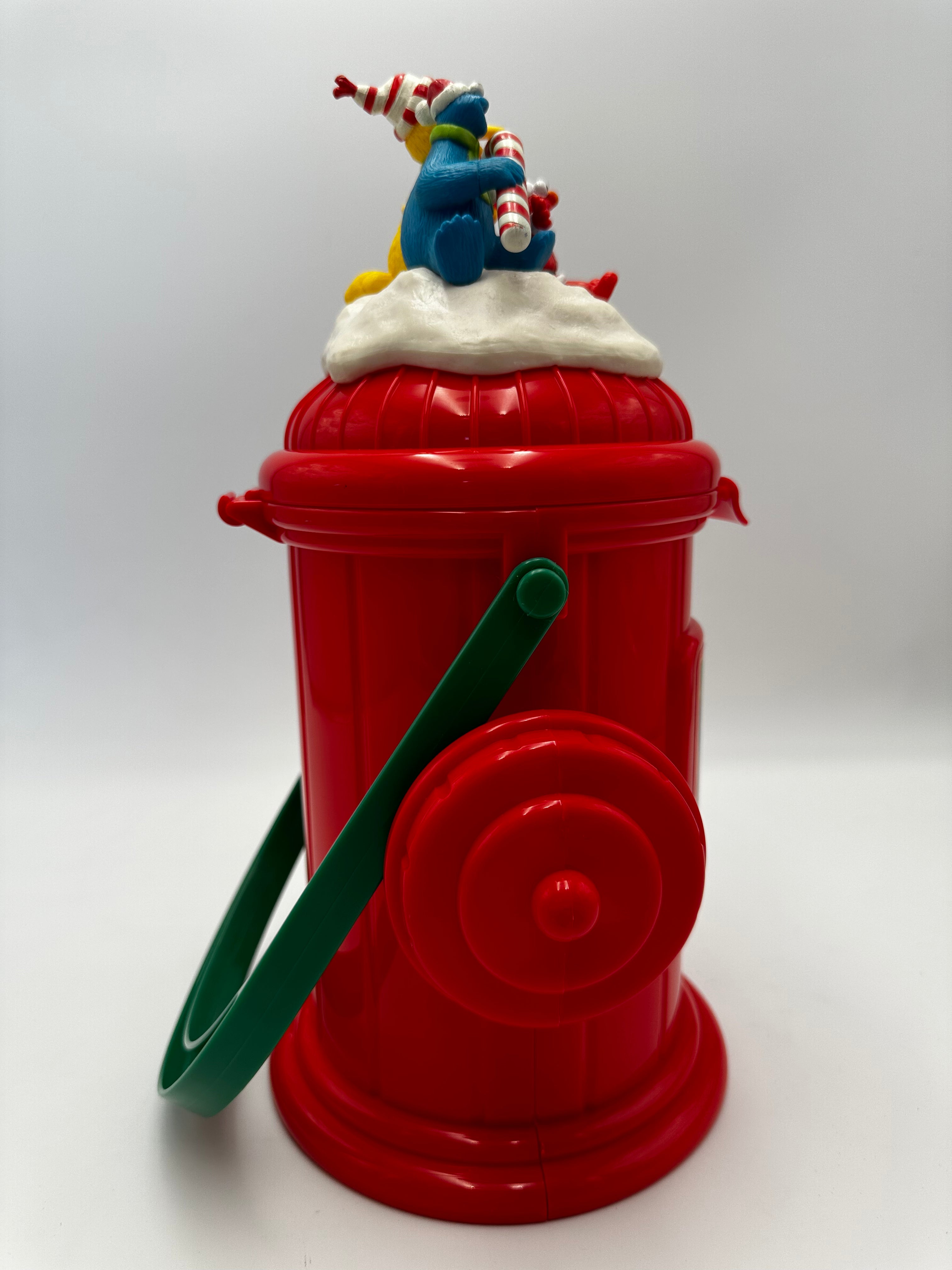 Popcorn holder universal studio japan. sesame street