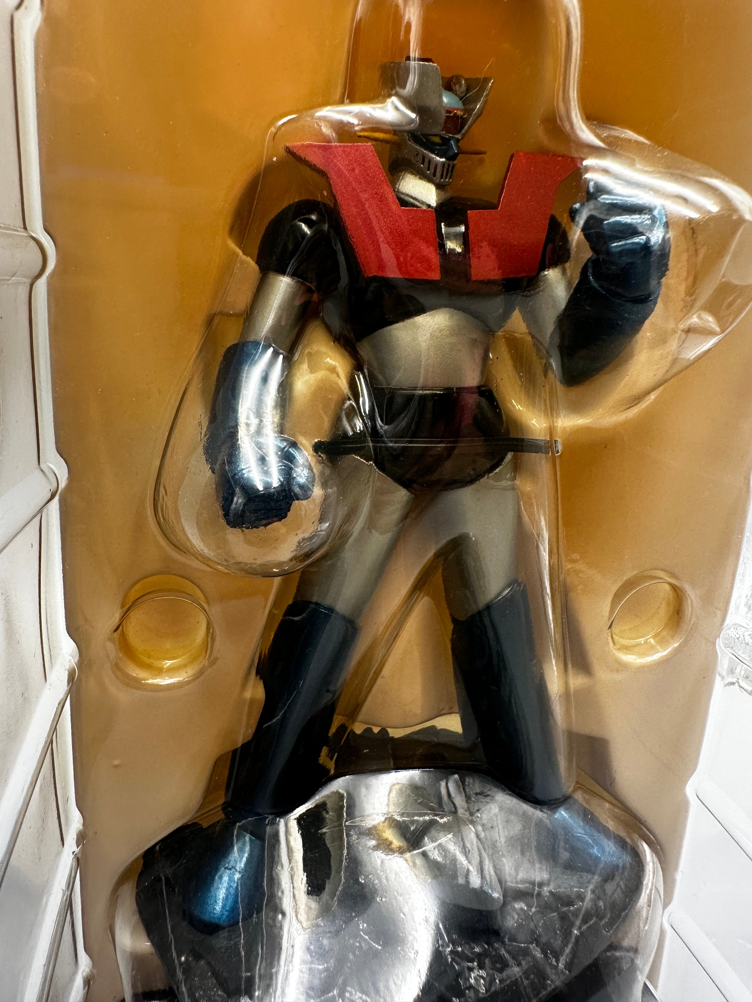 Mazinger Z Cyber figure digital clock