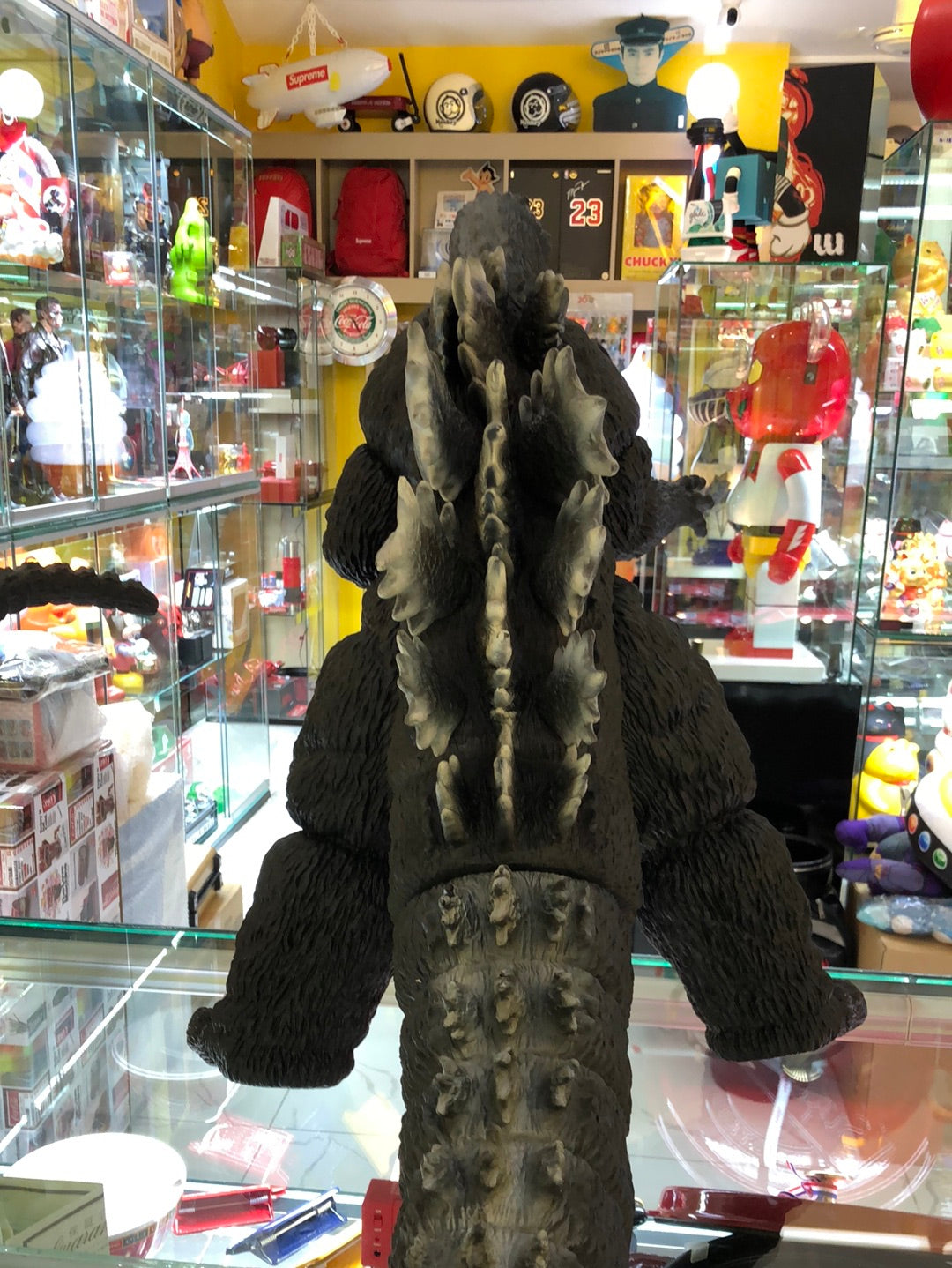 Super Big Scale Godzilla