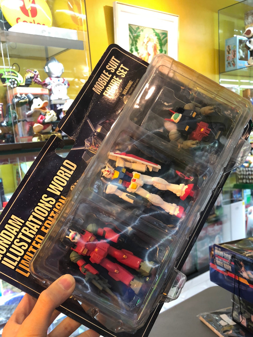 gundam Illustrations world Limited edition mobile suit figure set