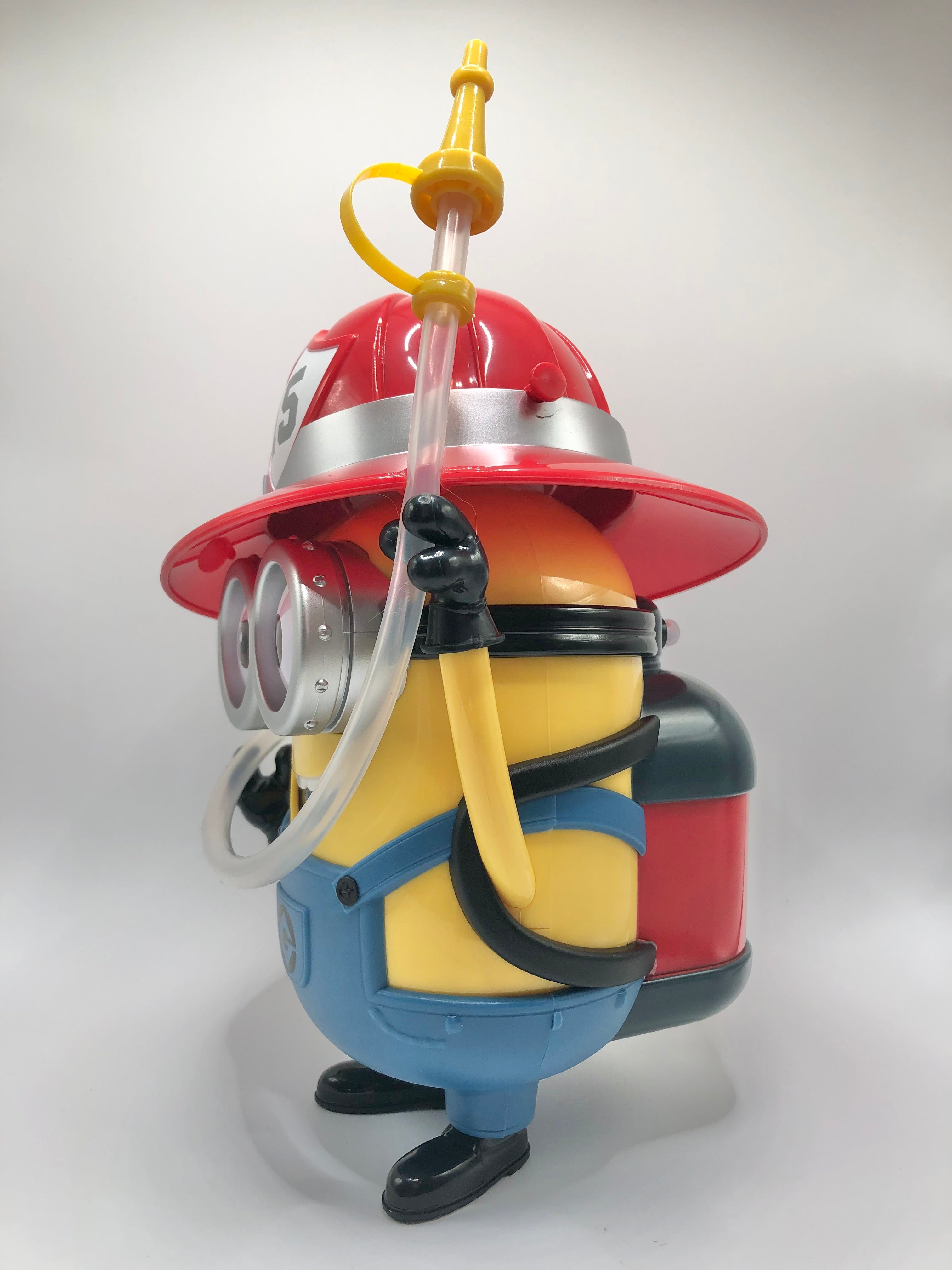 Despicable Me Firefighter Minion Drink Bottle 2018 Universal Studios
