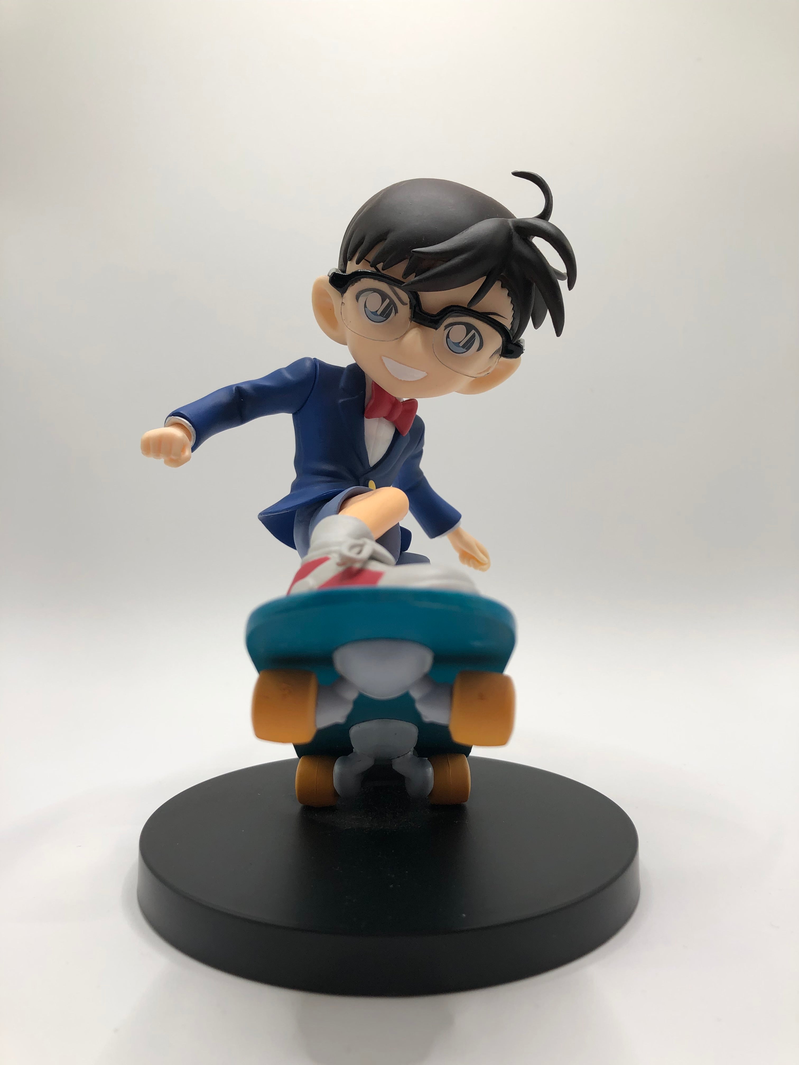 Detective Conan Edogawa in Skateboard 1996 Sega