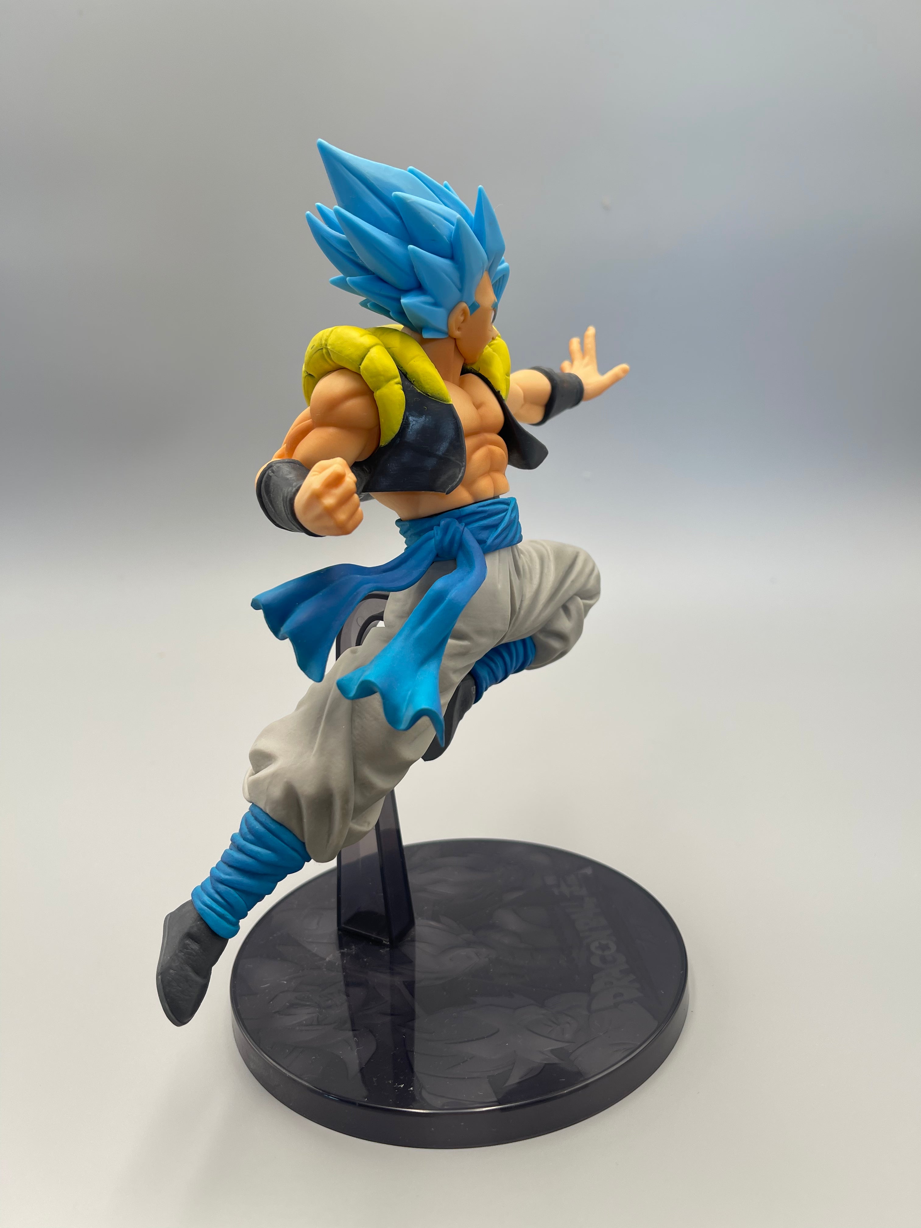 Gogeta SSGSS Figure Dragon Ball Super Movie Ultimate Soldiers