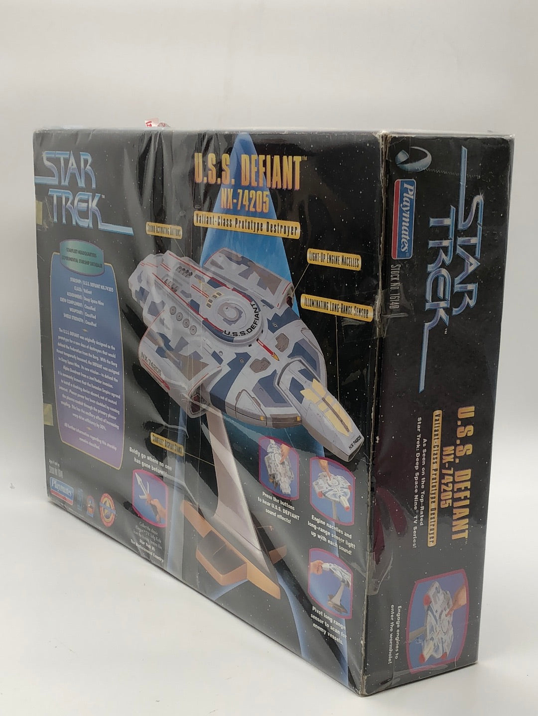 Star Trek USS Defiant