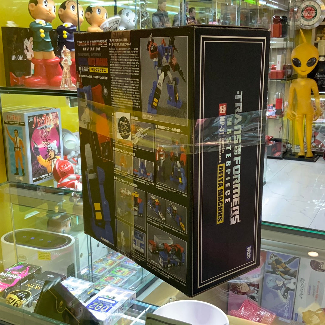 THE TRANSFORMER MASTERPIECE  DELTA MAGNUS