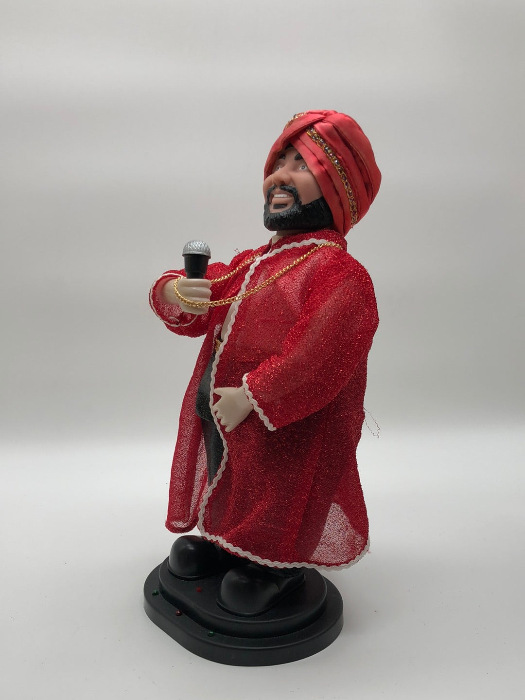 Rocking Bhangra Dancer With Microphone