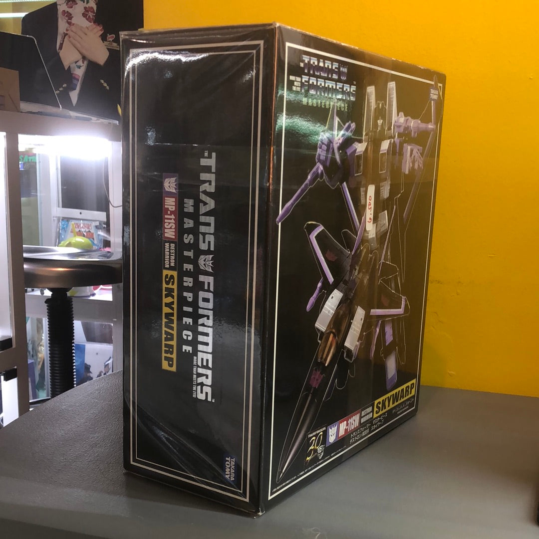 Transformers MP-11SW Skywarp