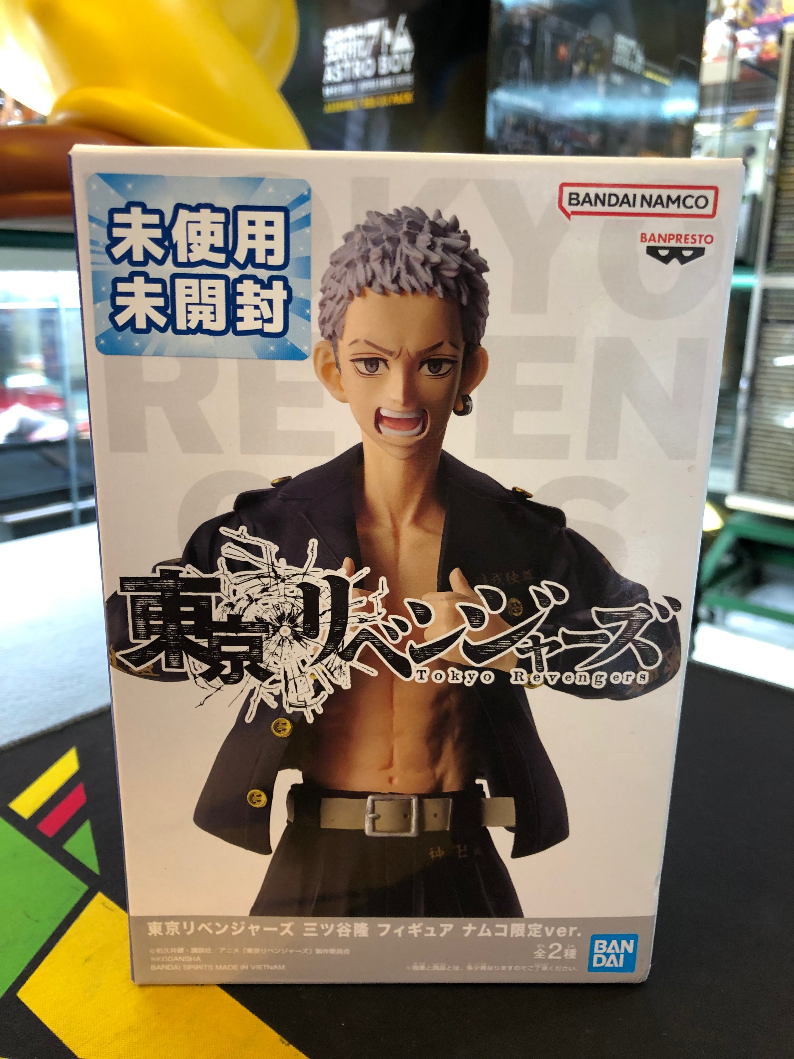 tokyo revengers mitsuya takashi figure  a ver namco limited  banpresto autentic
