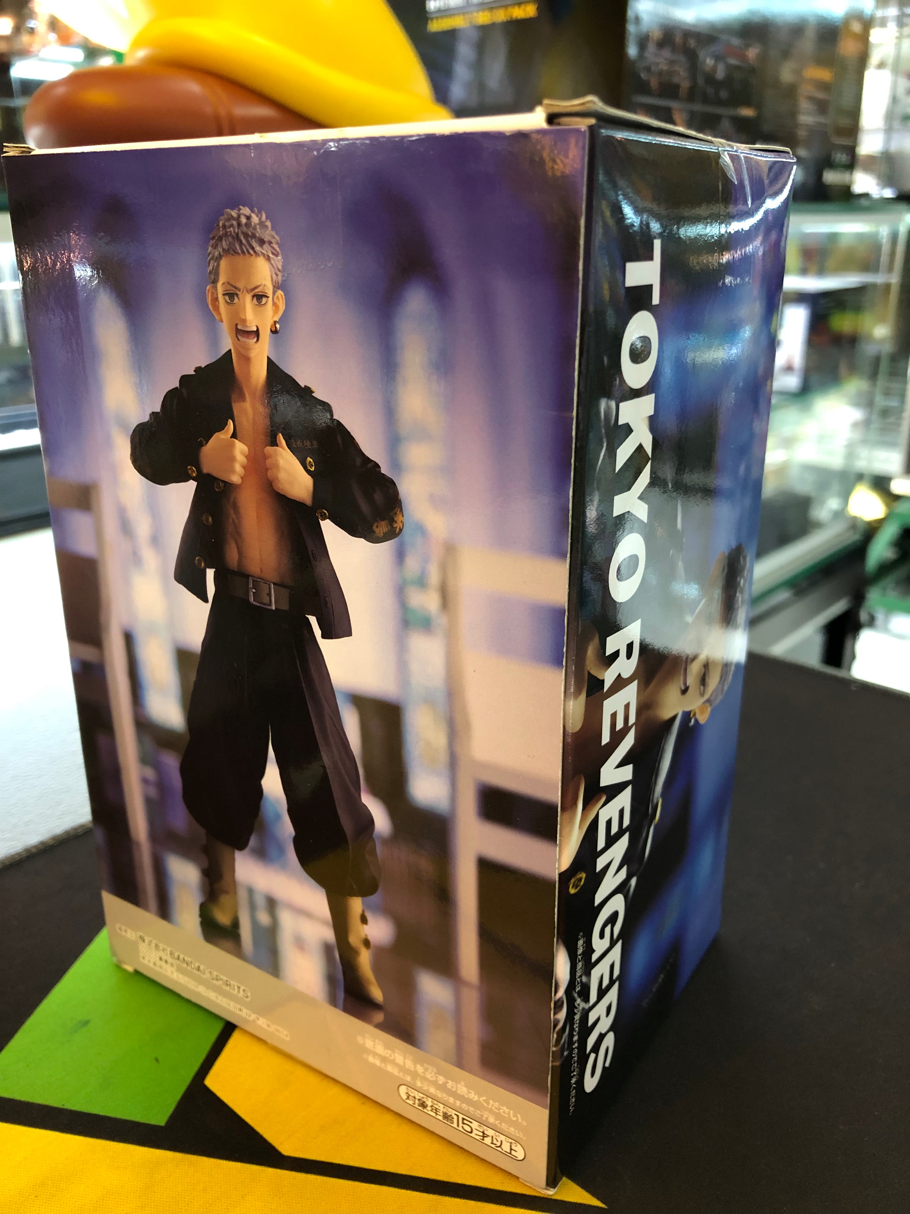 tokyo revengers mitsuya takashi figure  a ver namco limited  banpresto autentic
