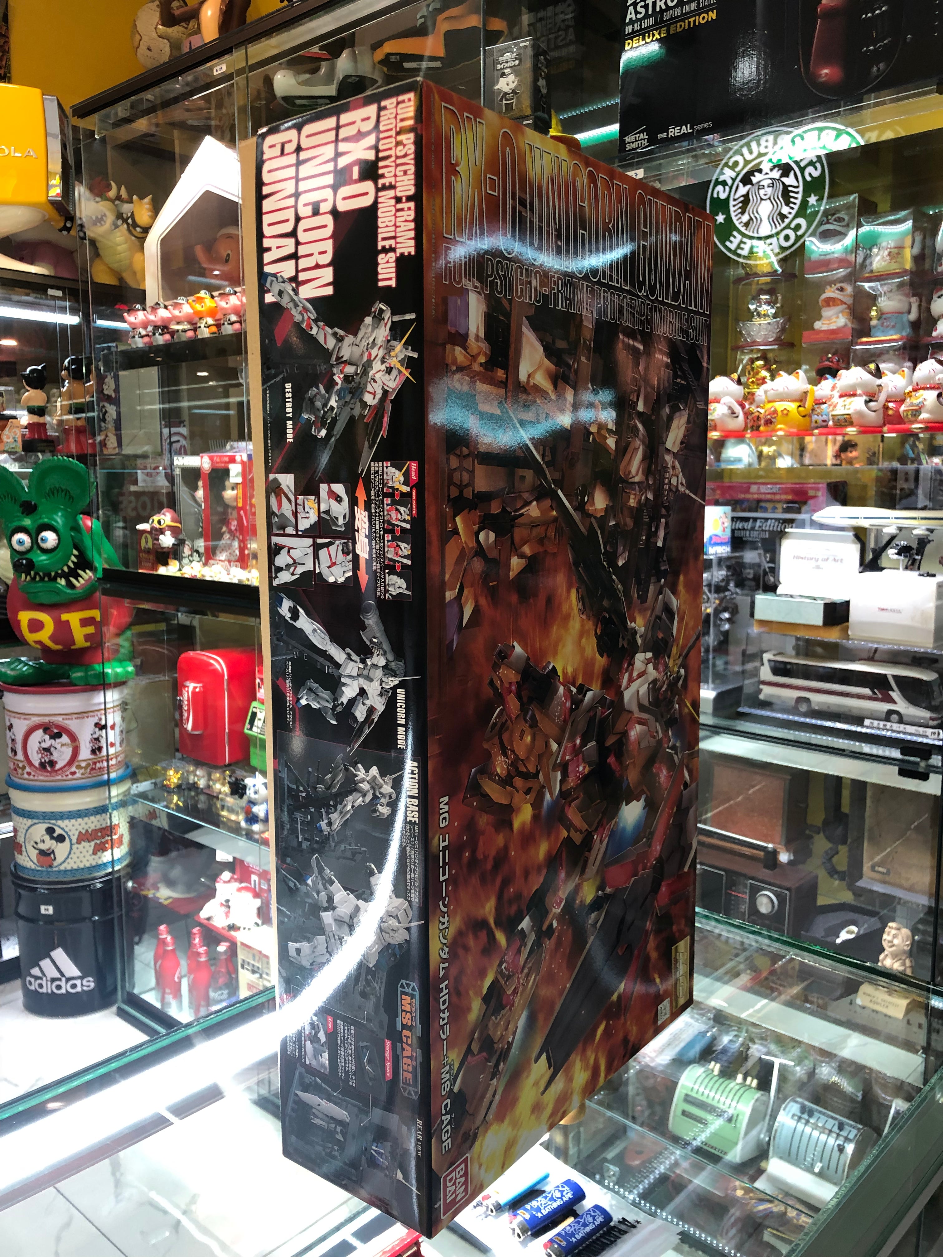 Rx-0 Unicorn Gundam Full Psycho- frame prototype mobile suit master grade Model kit