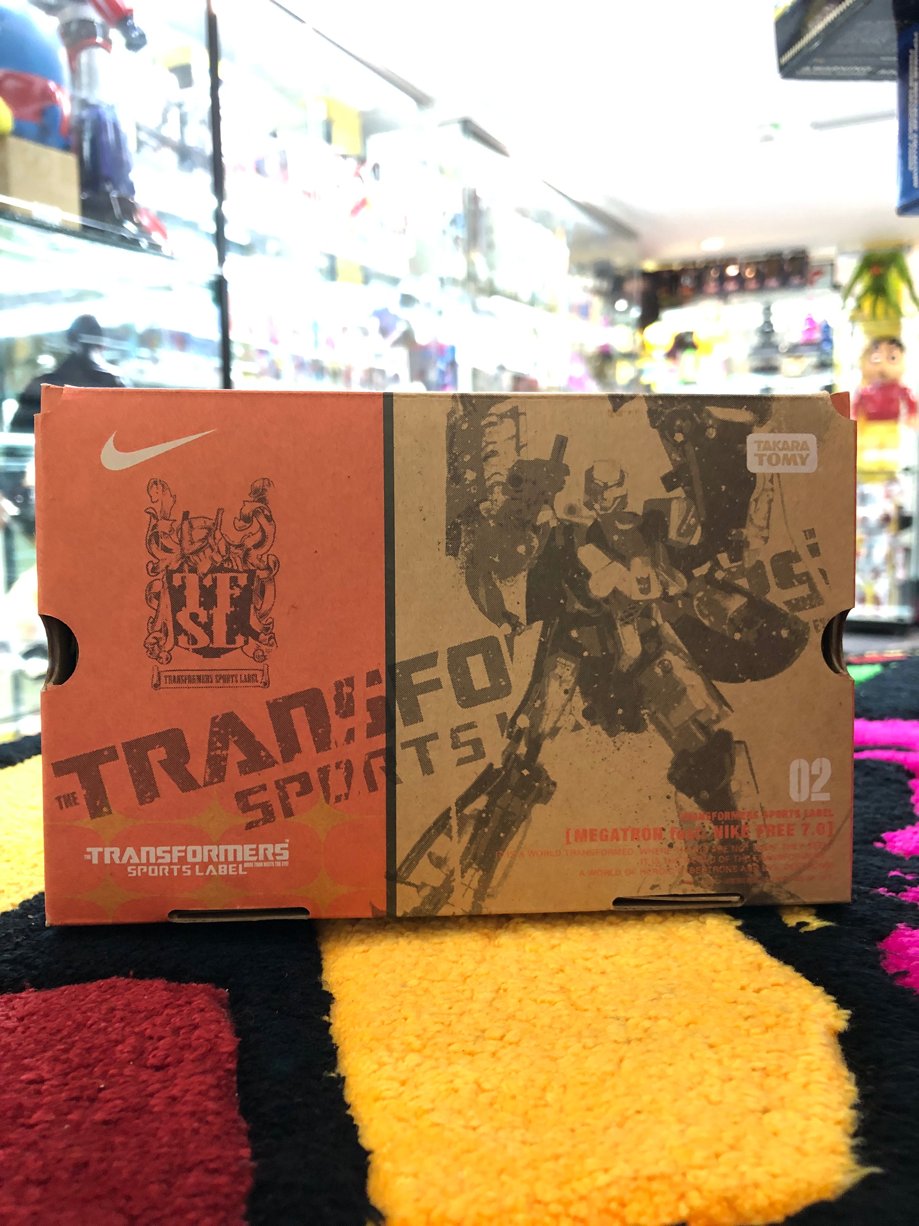 transformer sports label ( Megatron feat nike free 7.0 )
