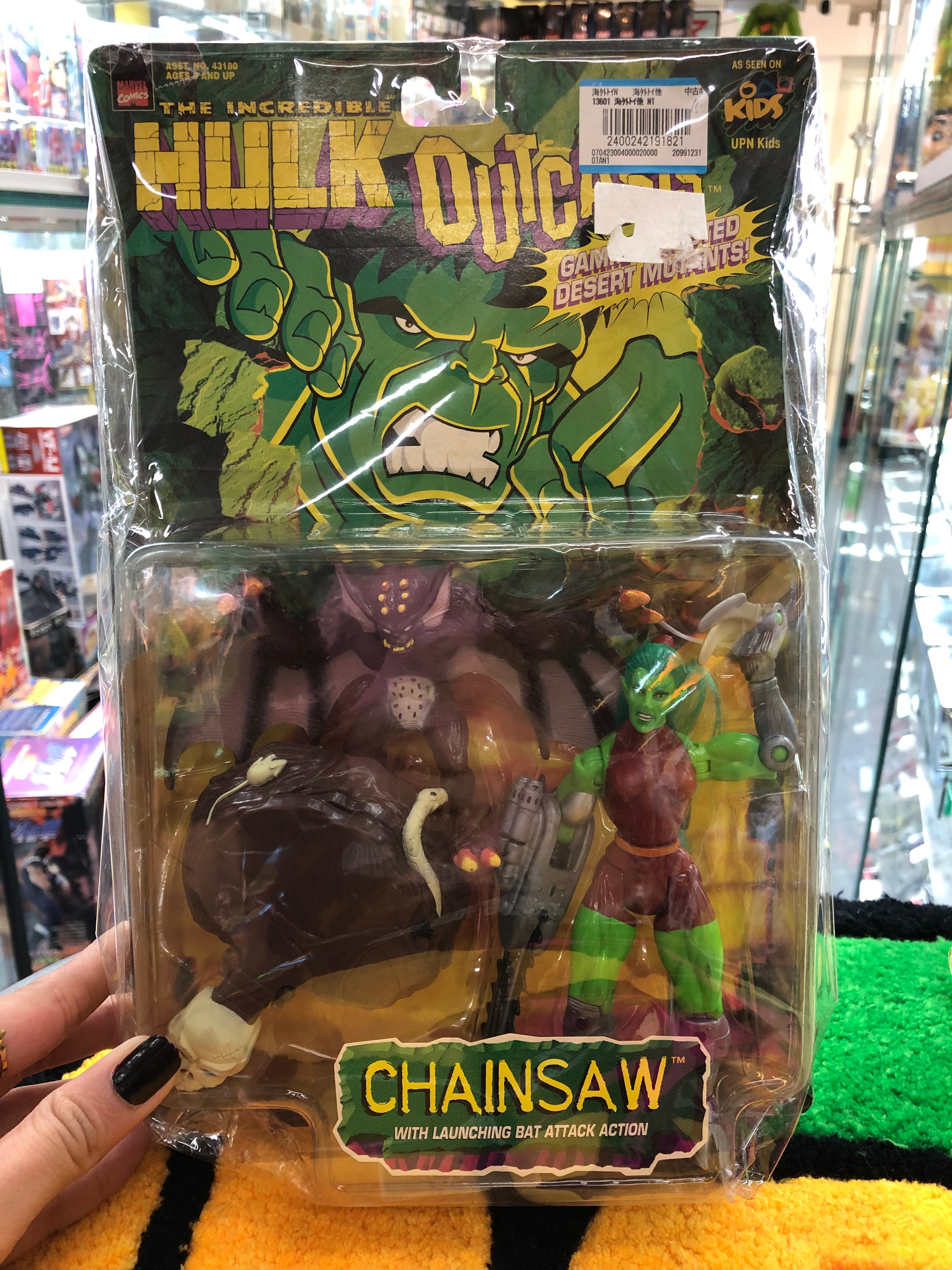 the incredible hulk outcast chainsaw with launching bag attack action