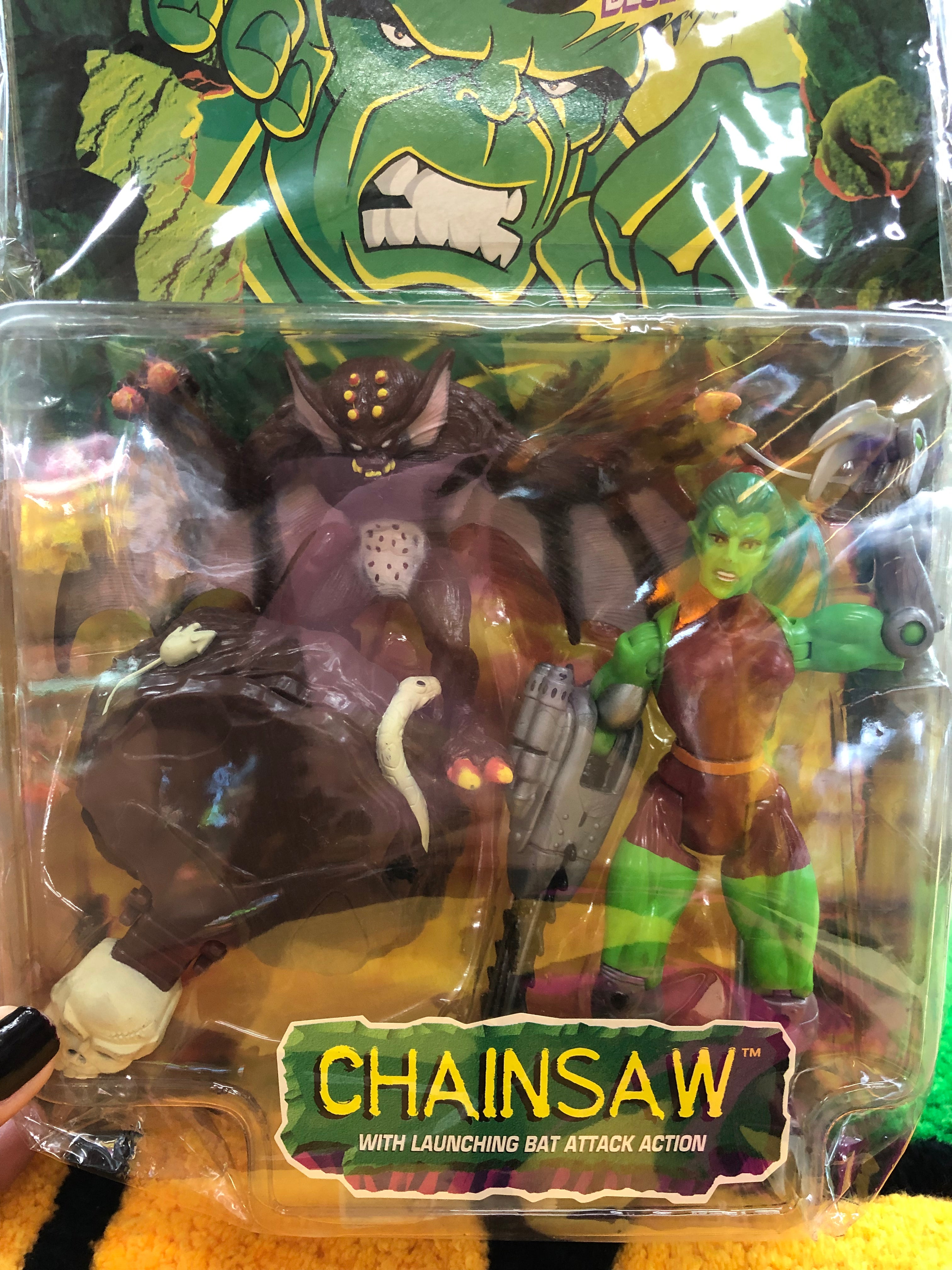 the incredible hulk outcast chainsaw with launching bag attack action
