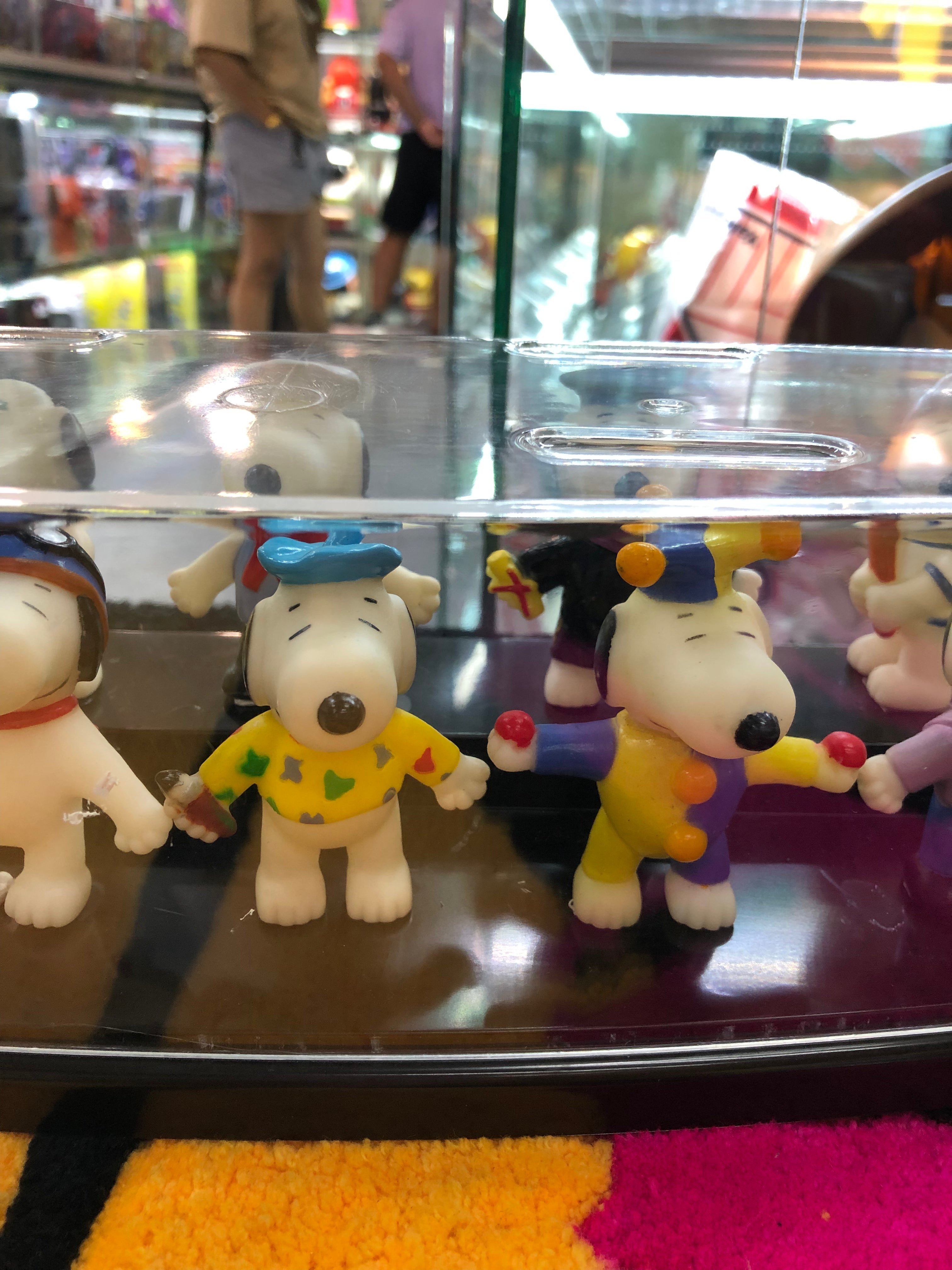 snoopy set of  10