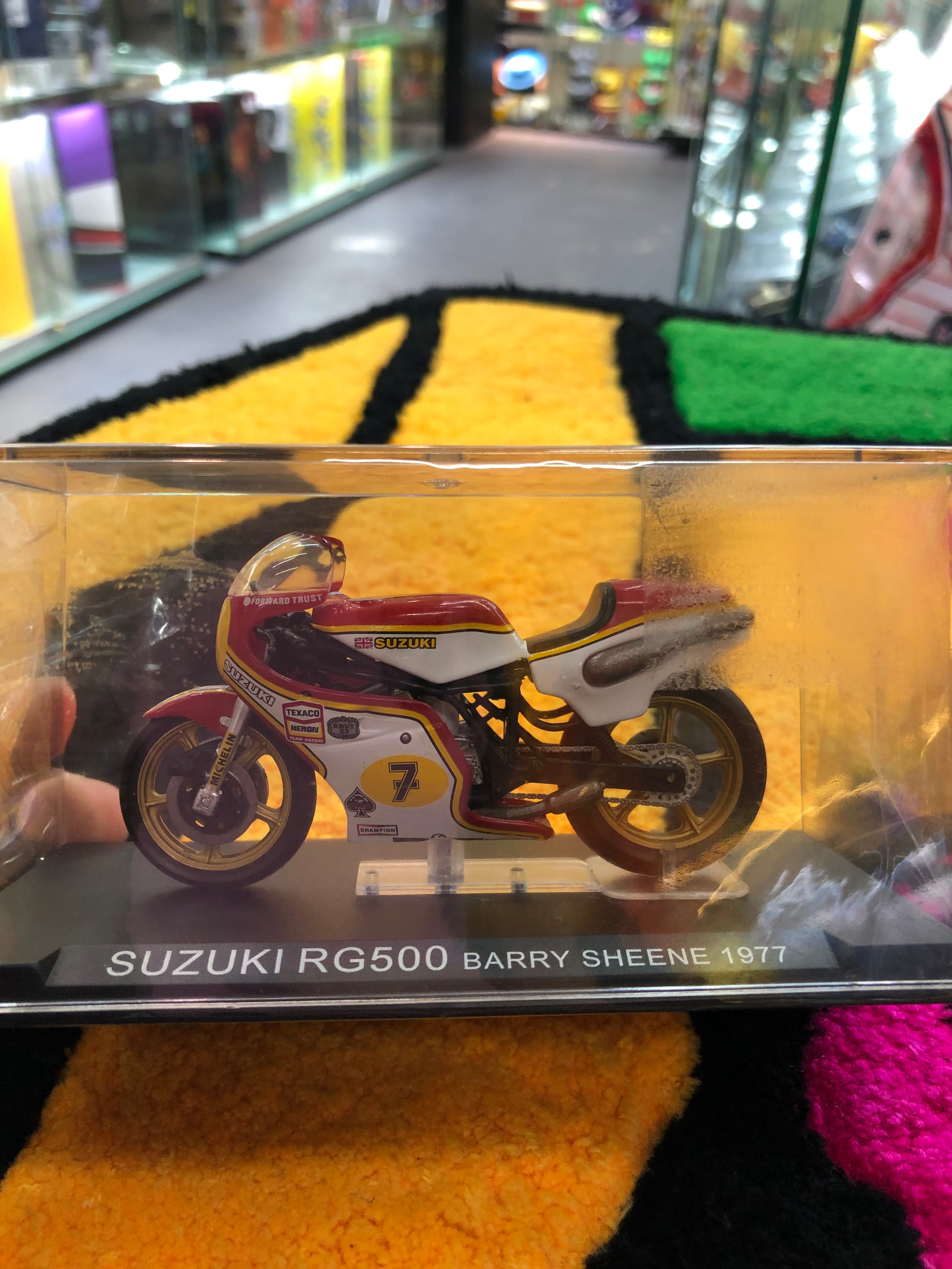 Suzuki RG500 Barry Sheene 1977