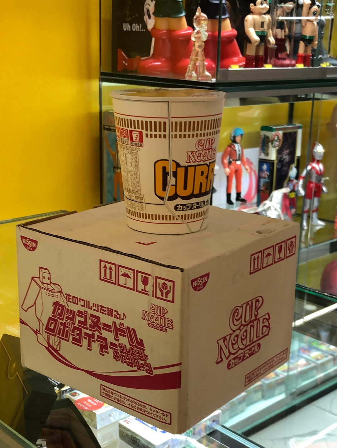 Nissin Cup Noodle Curry robo