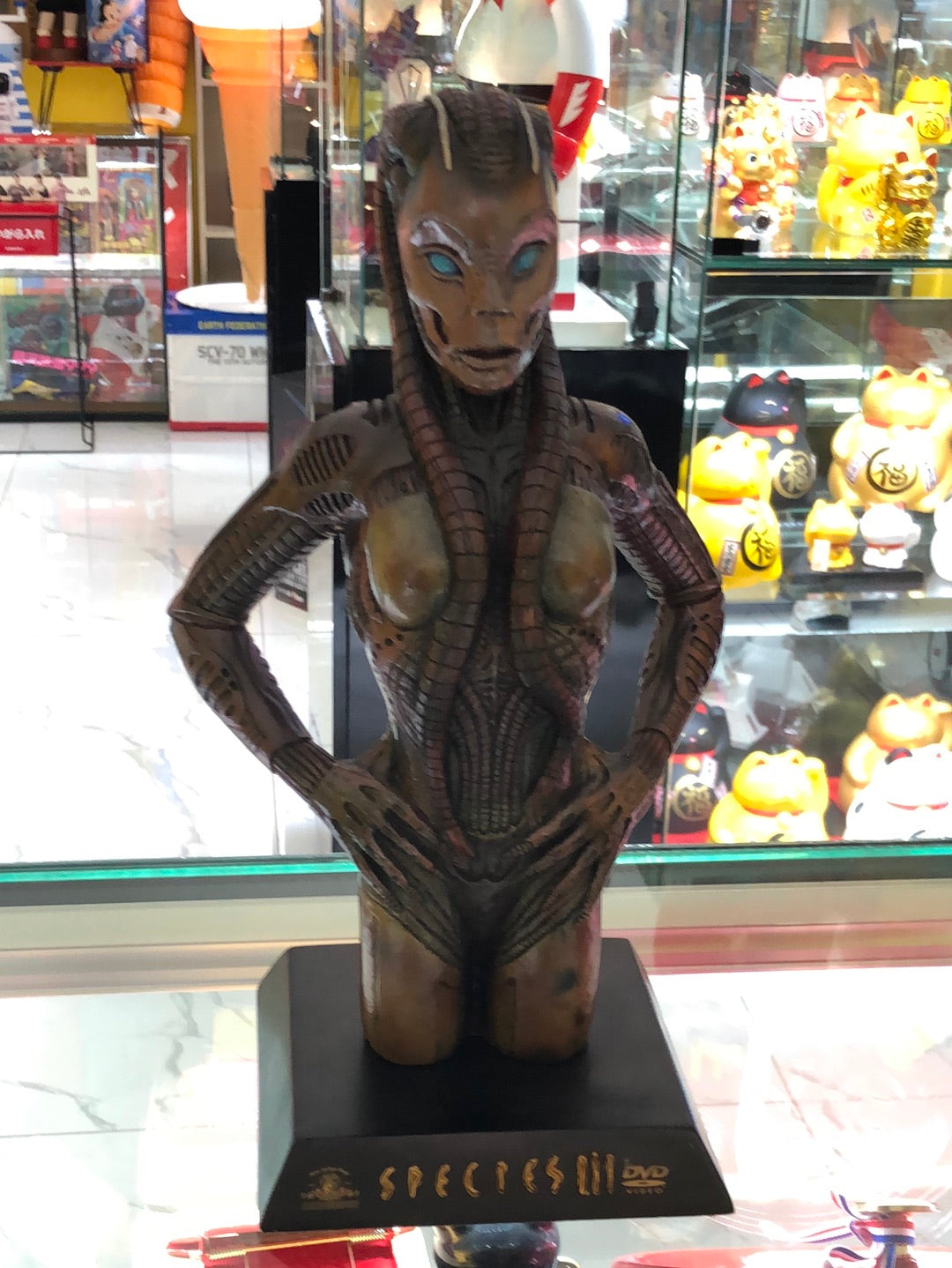 Sara Original Figure