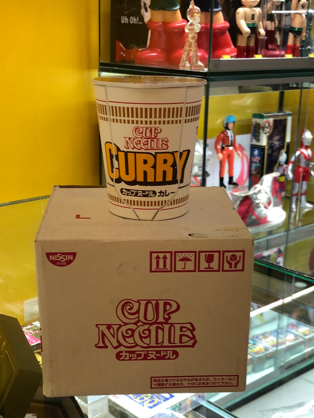 Nissin Cup Noodle Curry robo